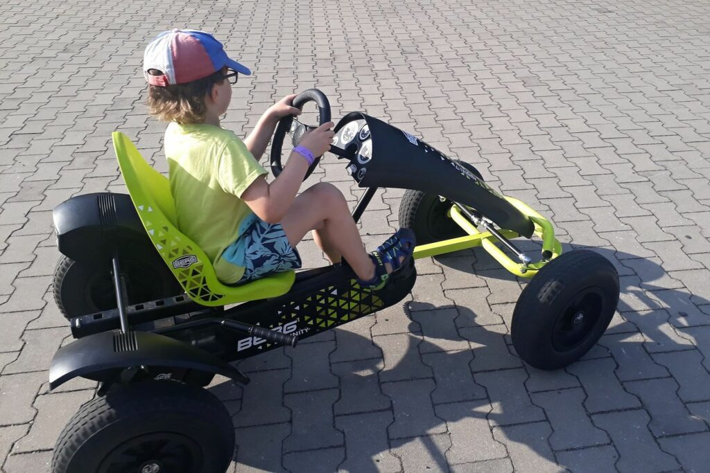 Pinguin park Přívrat šlapací káry ětské hřiště 4